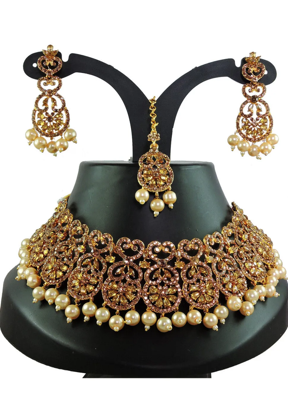Stone Studded Choker Necklace Set