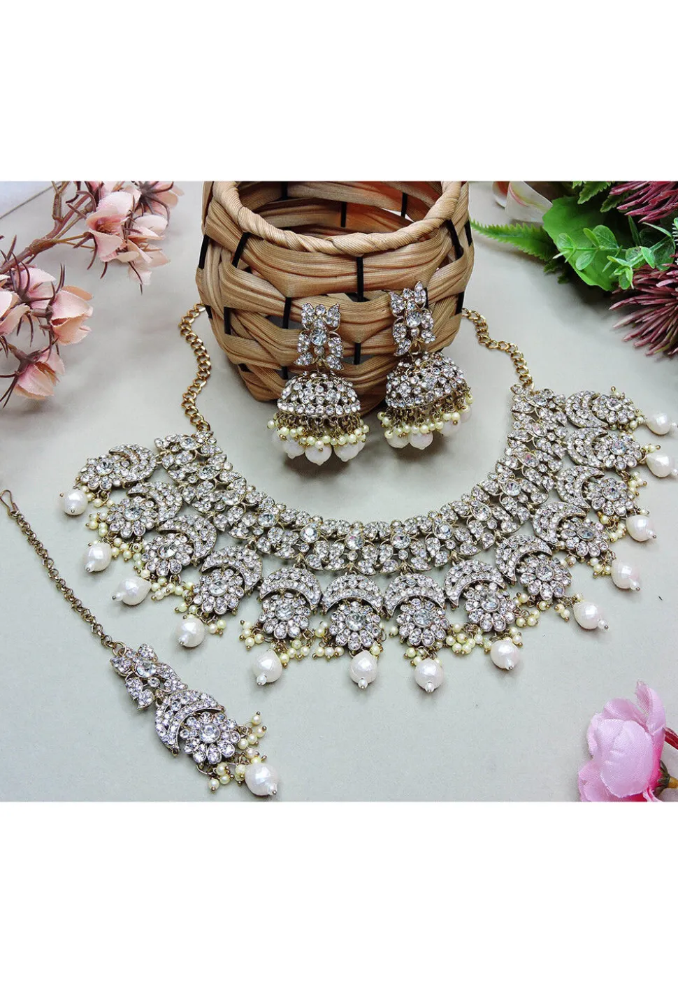 Stone Studded Choker Necklace Set