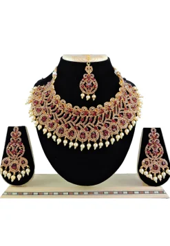 Stone Studded Choker Necklace Set