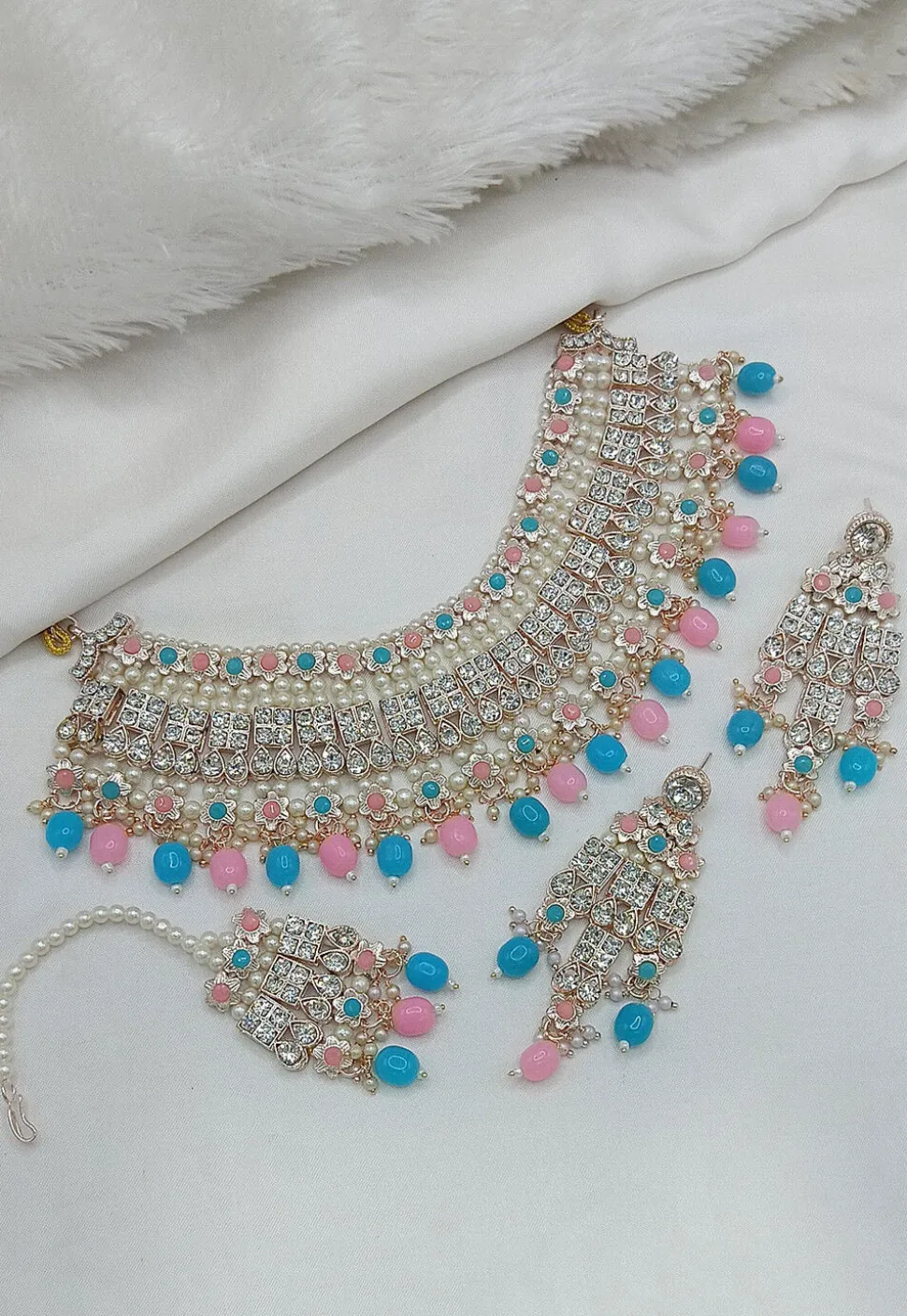 Stone Studded Choker Necklace Set