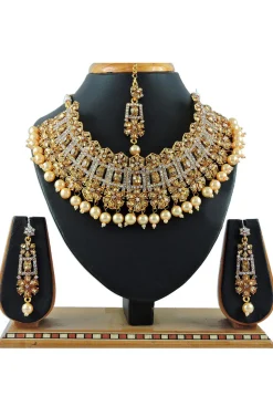 Stone Studded Choker Necklace Set