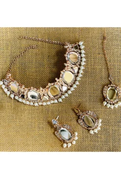 Stone Studded Choker Necklace Set