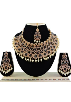 Stone Studded Choker Necklace Set