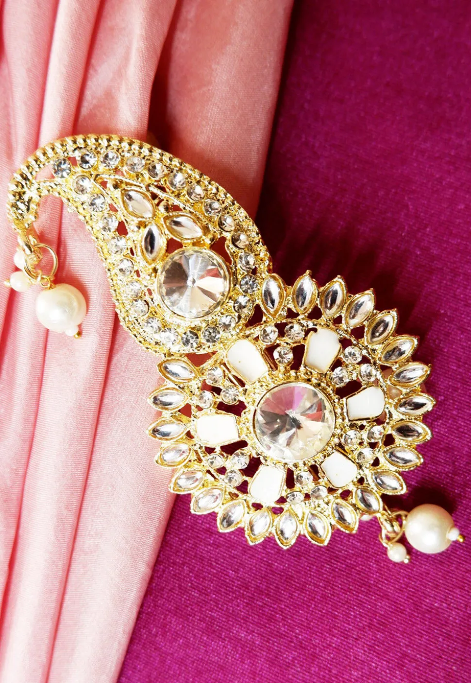 Stone Studded Kilangi