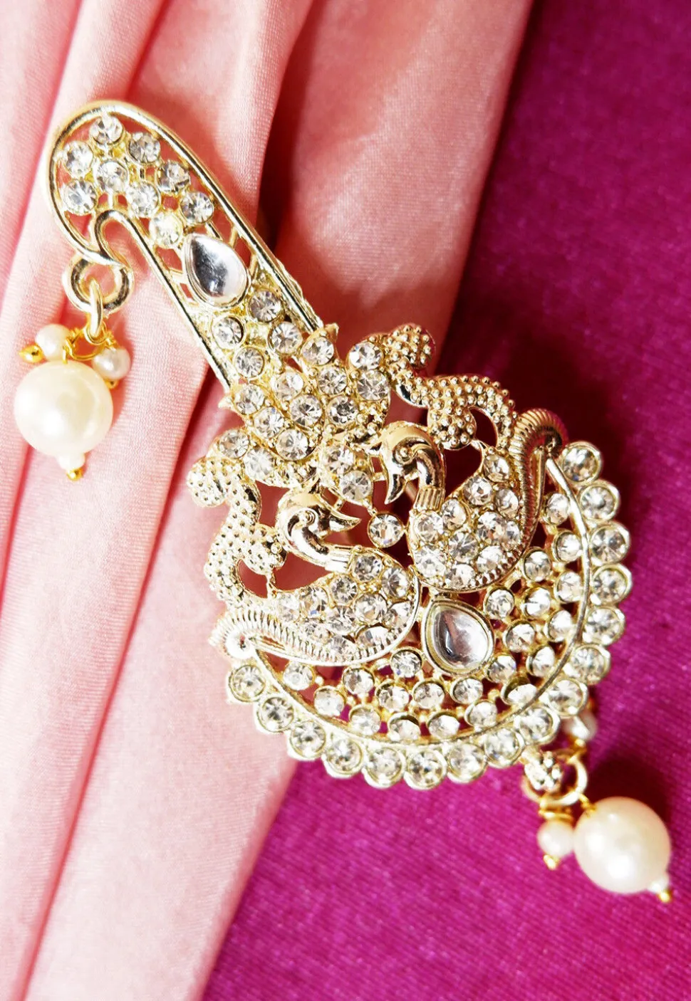 Stone Studded Kilangi