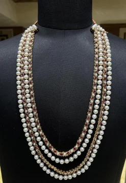 Stone Studded Layered Kanthimala