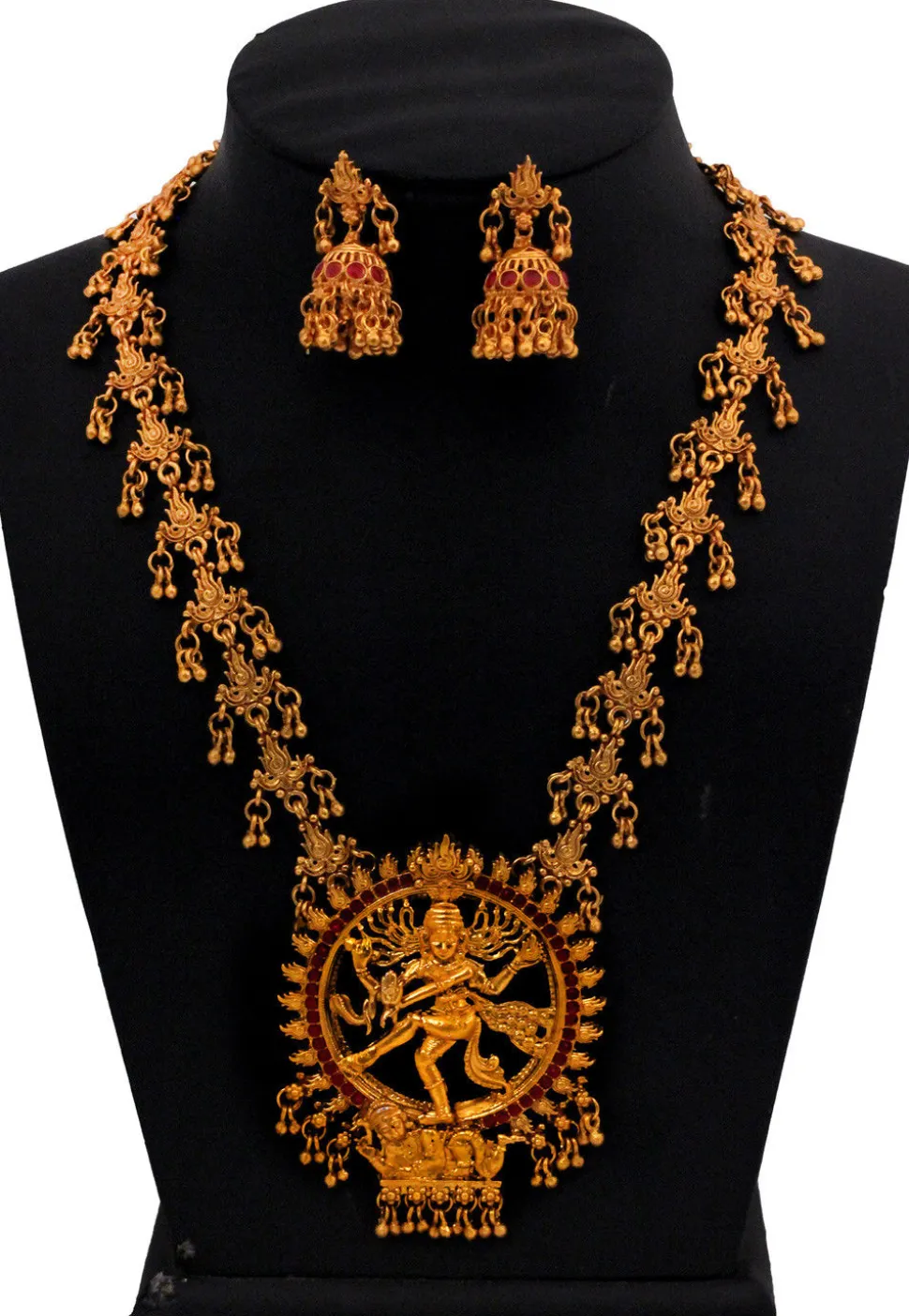 Stone Studded Natraj Temple Necklace Set