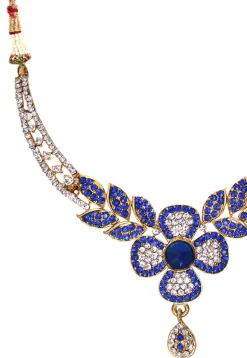 Stone Studded Necklace Set