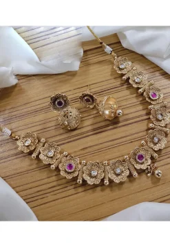 Stone Studded Necklace Set