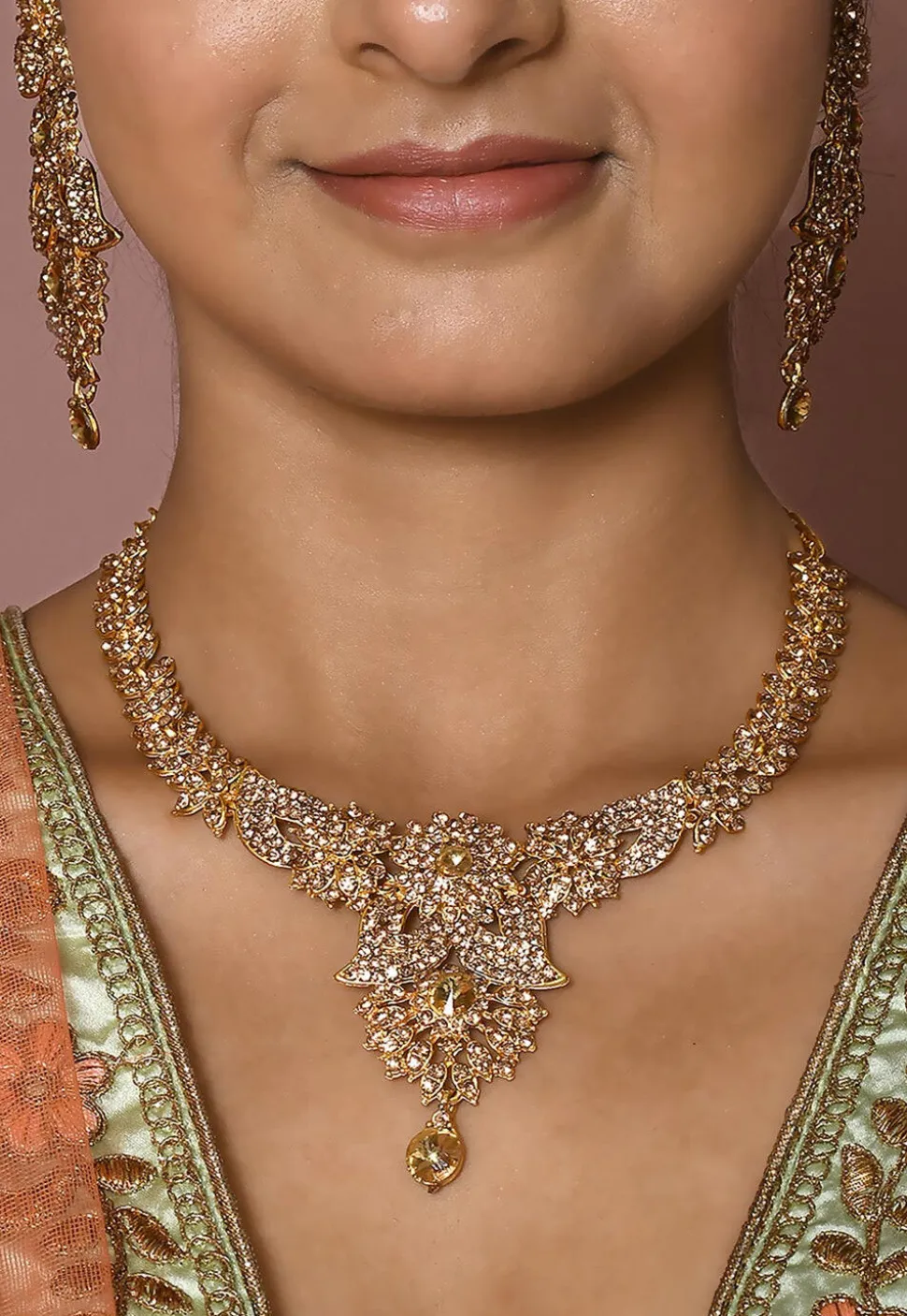 Stone Studded Necklace Set