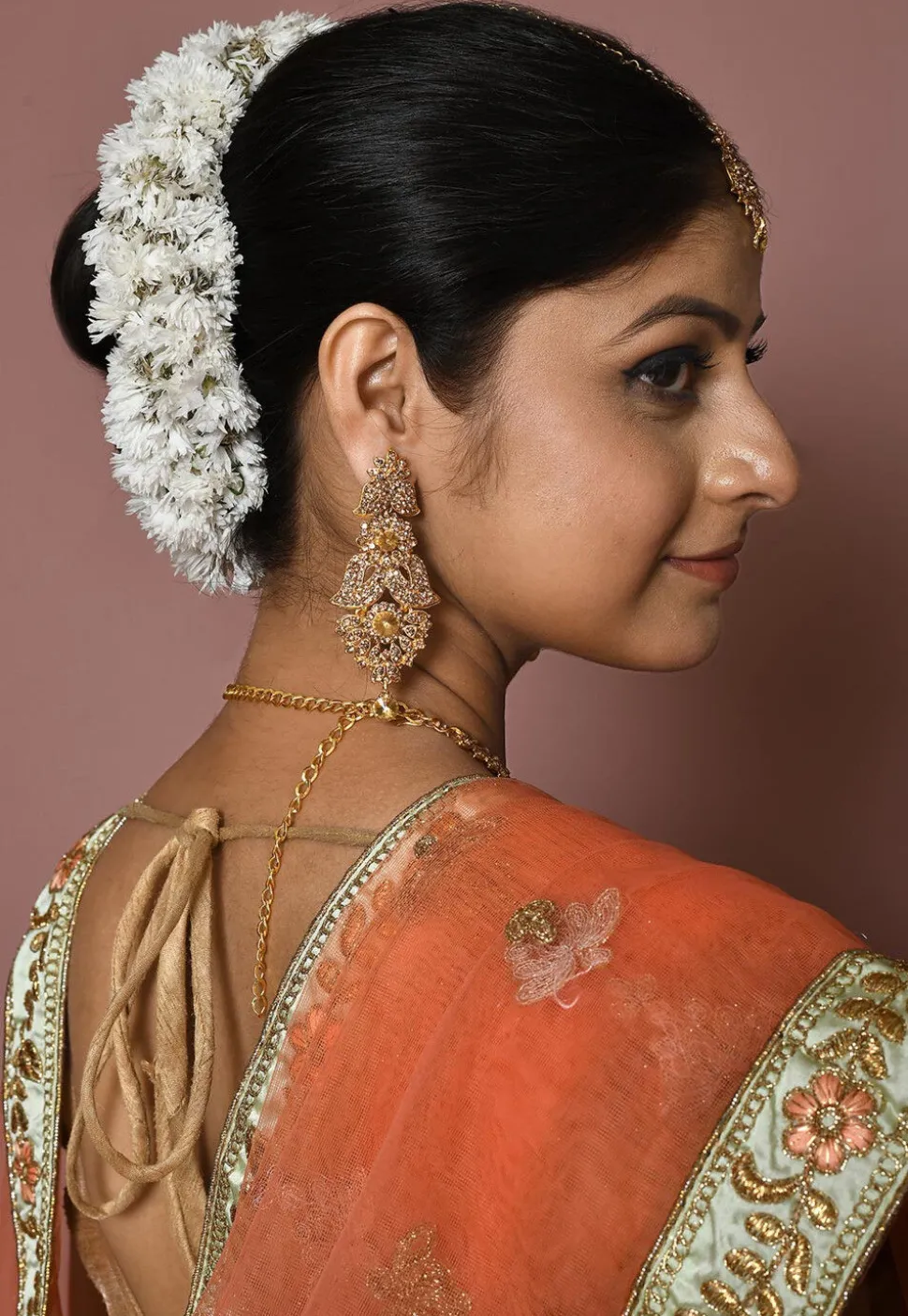 Stone Studded Necklace Set