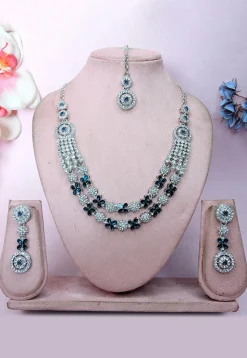 Stone Studded Necklace Set
