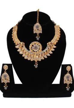 Stone Studded Necklace Set