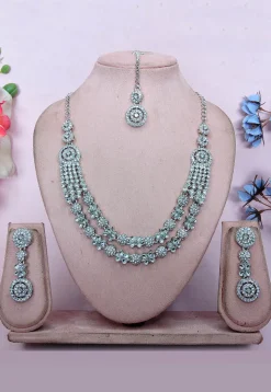 Stone Studded Necklace Set