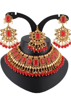 Stone Studded Necklace Set