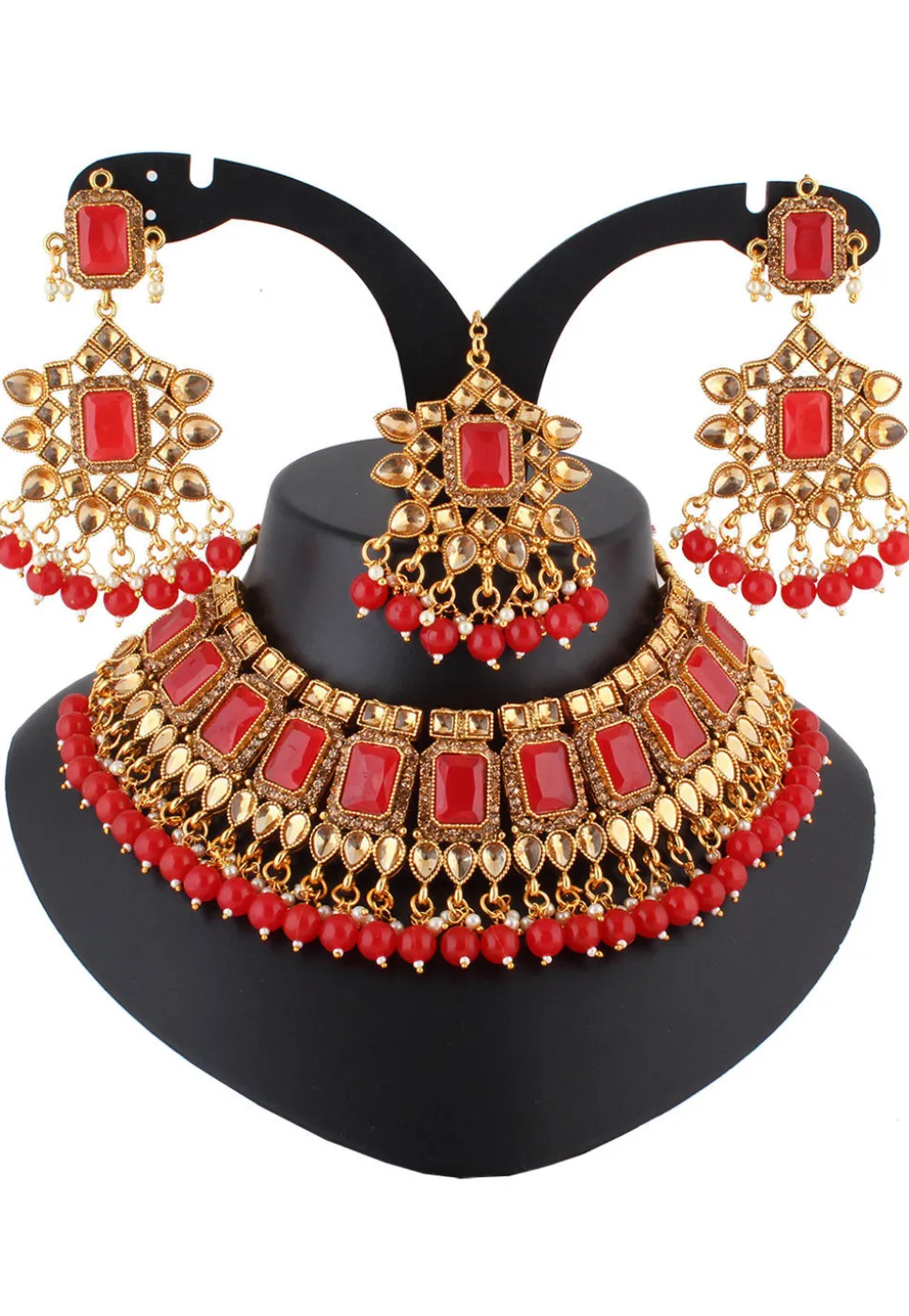 Stone Studded Necklace Set