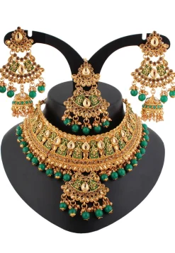 Stone Studded Necklace Set