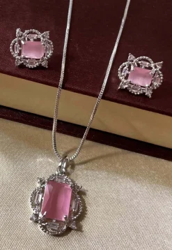 Stone Studded Pendant Set