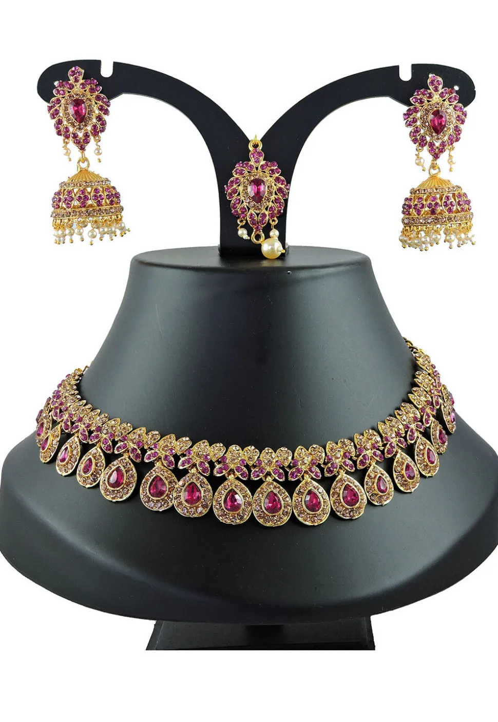 Stones Studded Choker Necklace Set