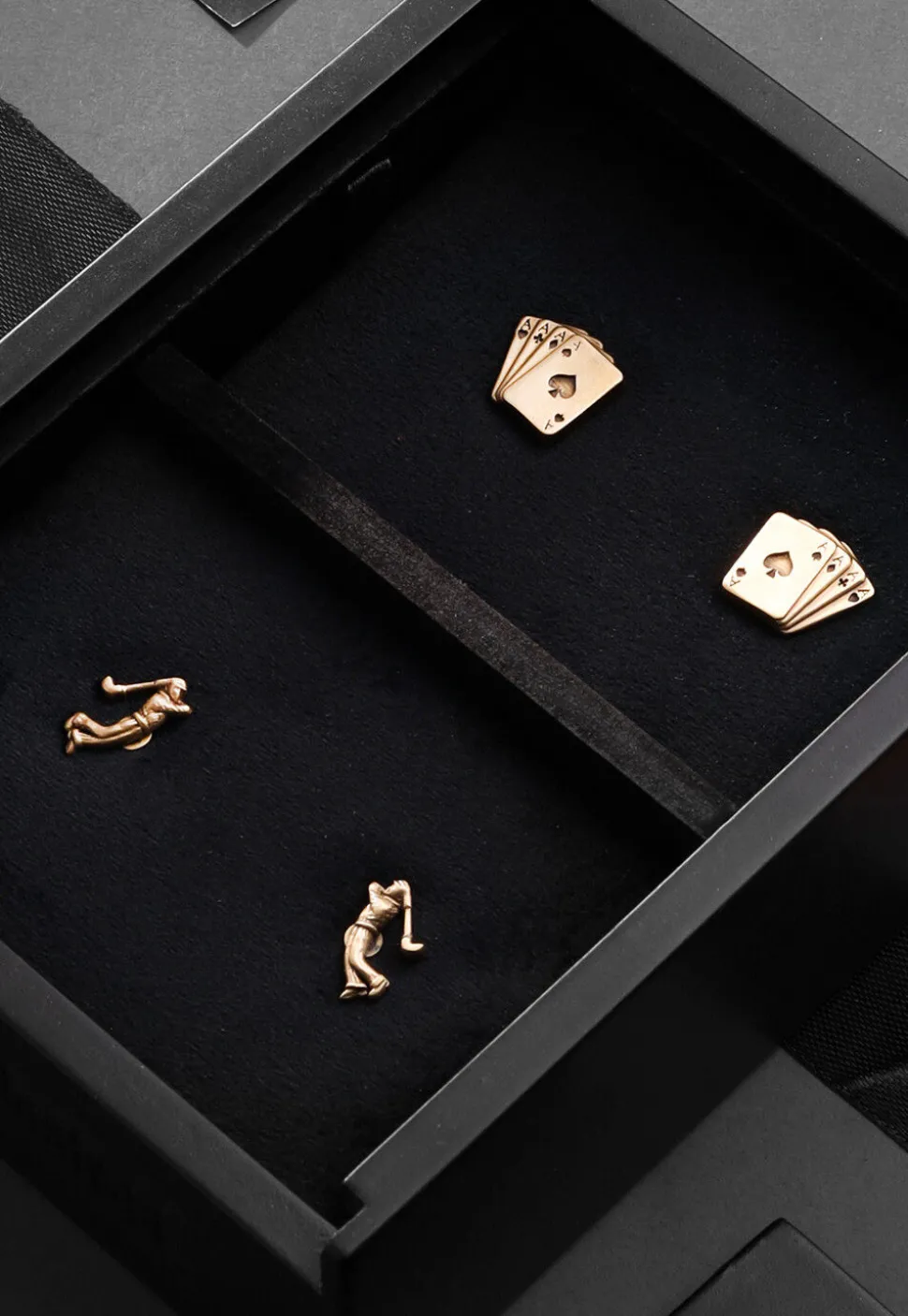 The Aces Rule and Golfer Metallic Collar Tips Gift Set