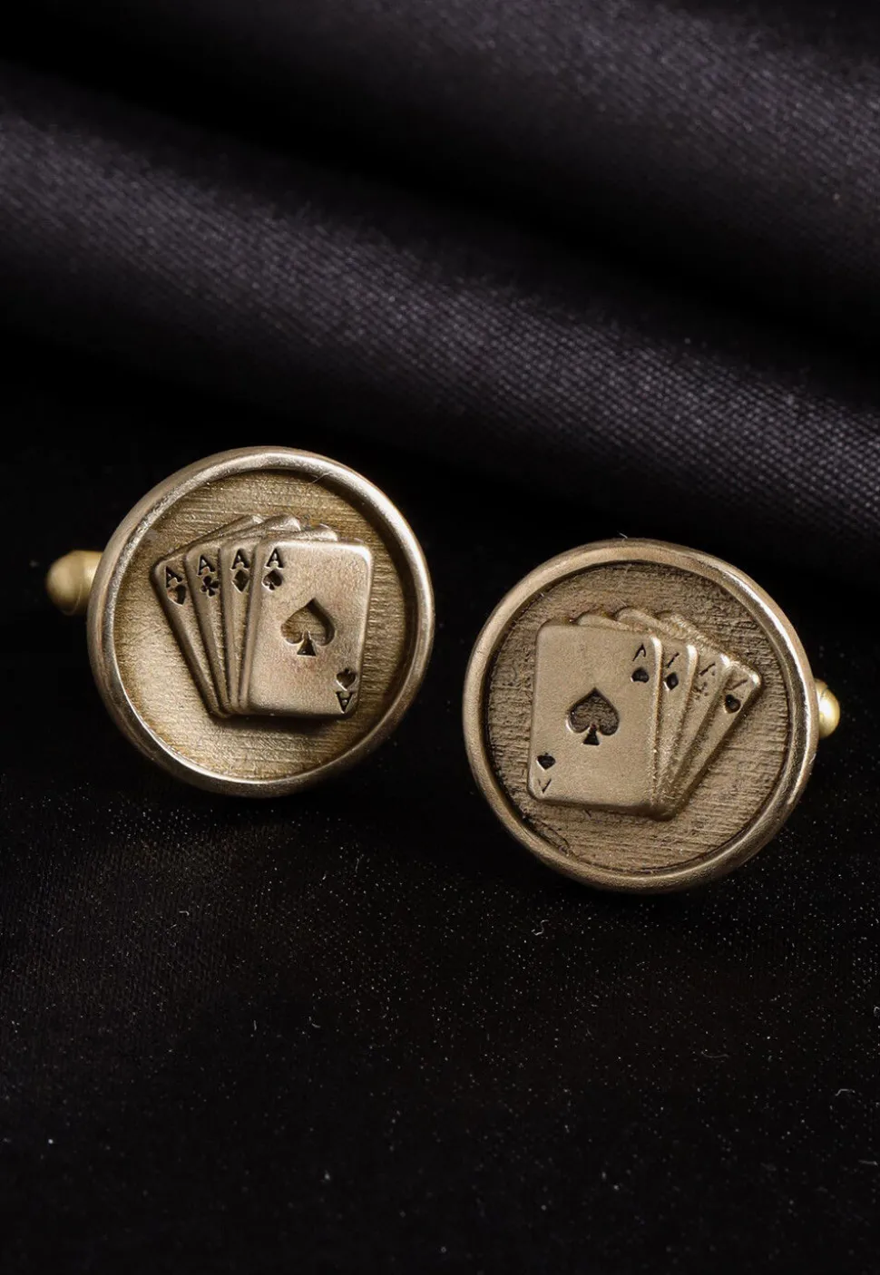 The Aces Rule Metallic Gift Set