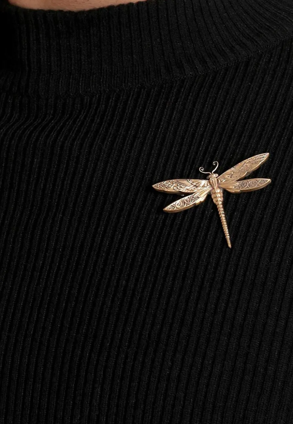 The Dancing Dragonfly Metallic Brooch