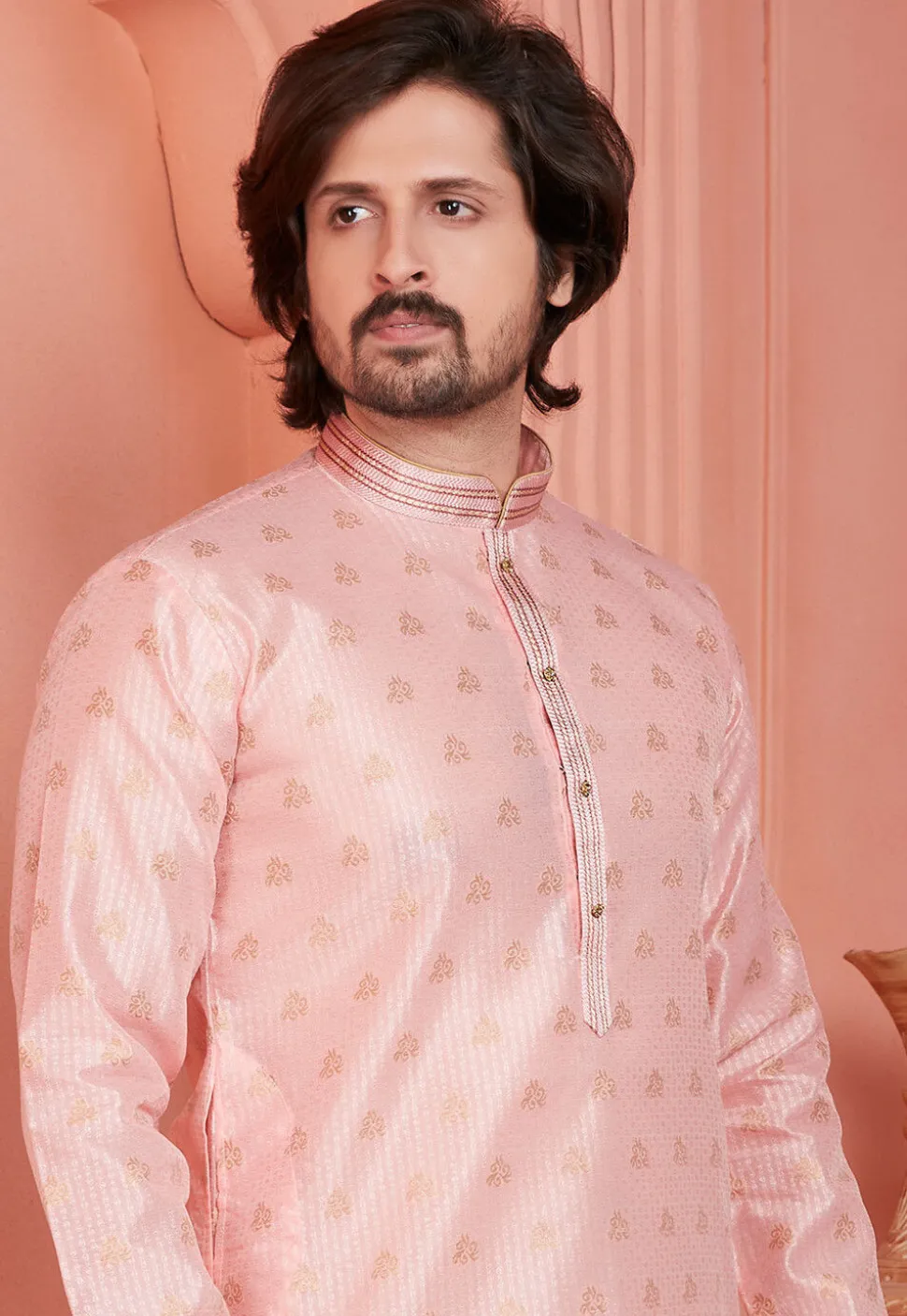 Woven Art Silk Jacquard Kurta Set in Peach