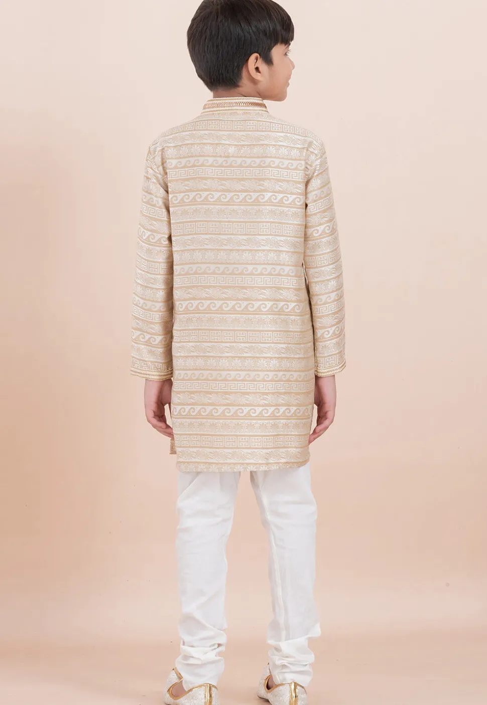 Woven Art Silk Jacquard Kurta Set in Off White
