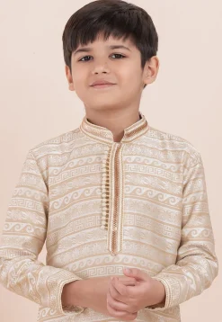 Woven Art Silk Jacquard Kurta Set in Off White