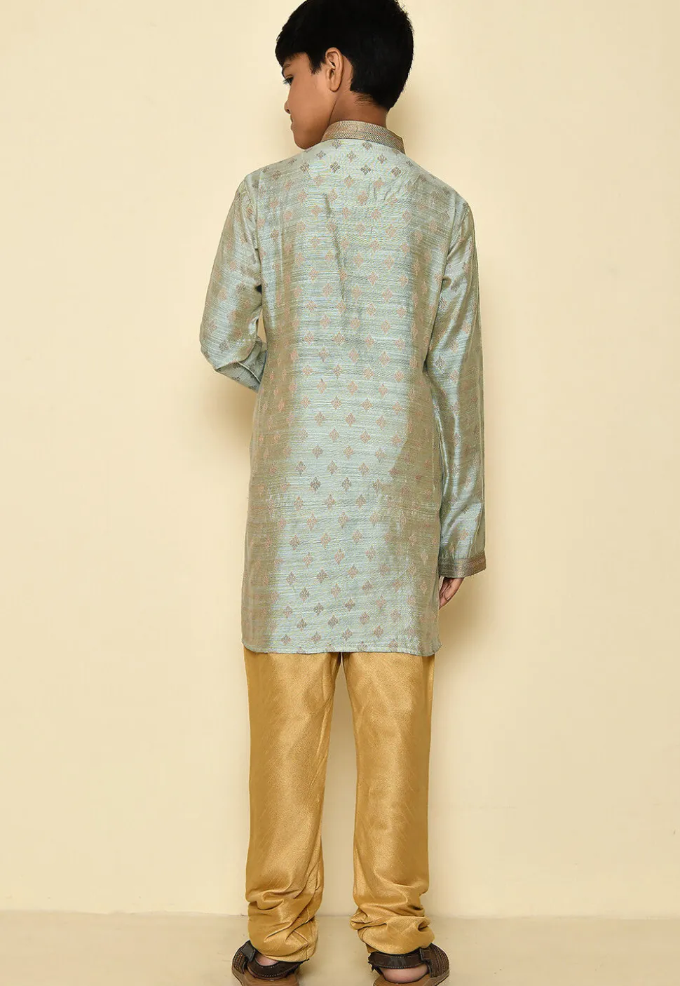 Woven Art Silk Jacquard Kurta Set in Grey