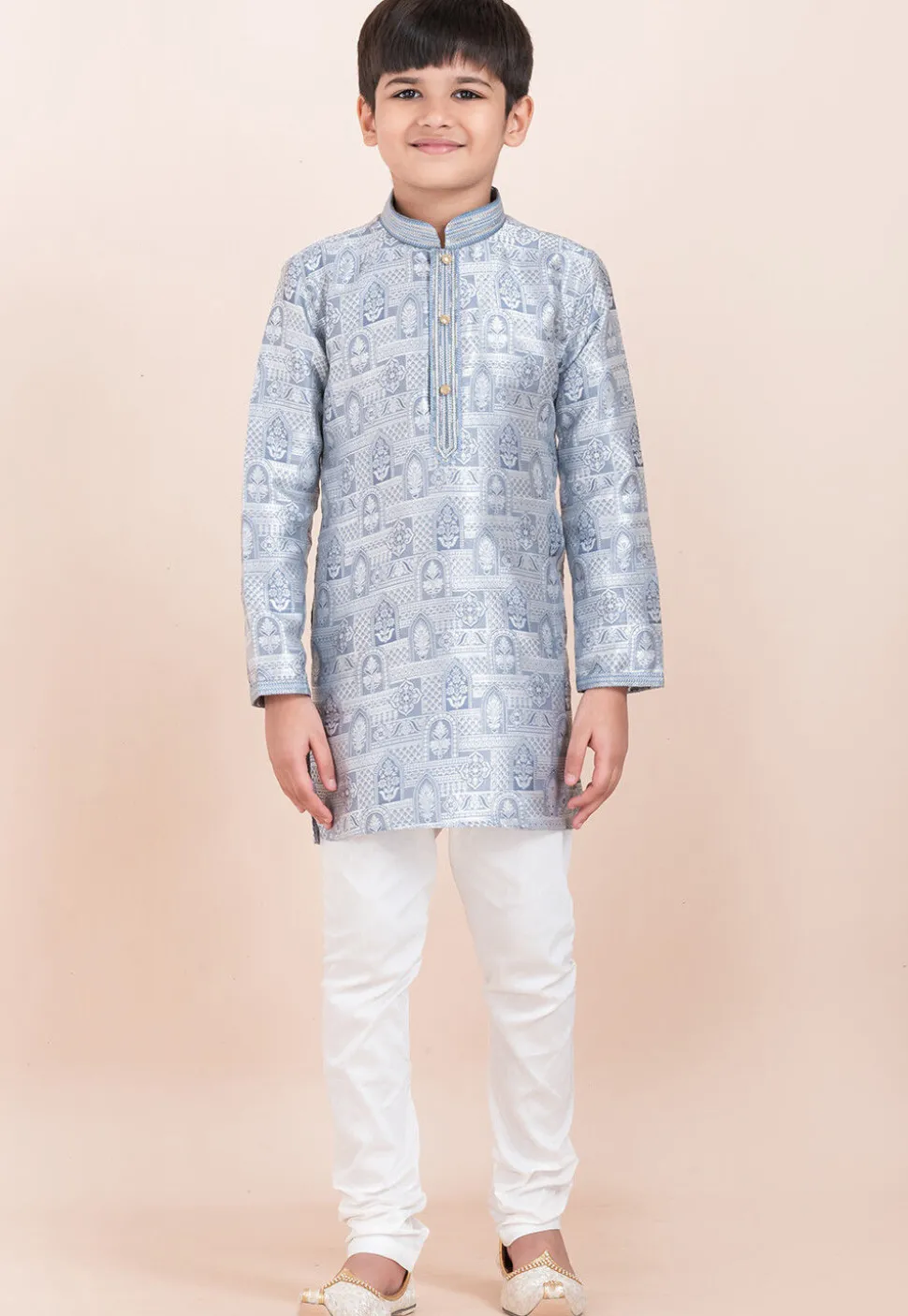 Woven Art Silk Jacquard Kurta Set in Light Grey