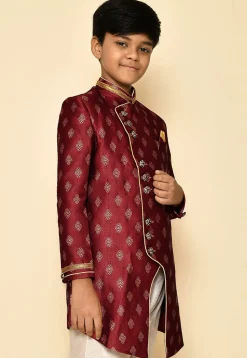 Woven Art Silk Jaquard Kurta in Maroon