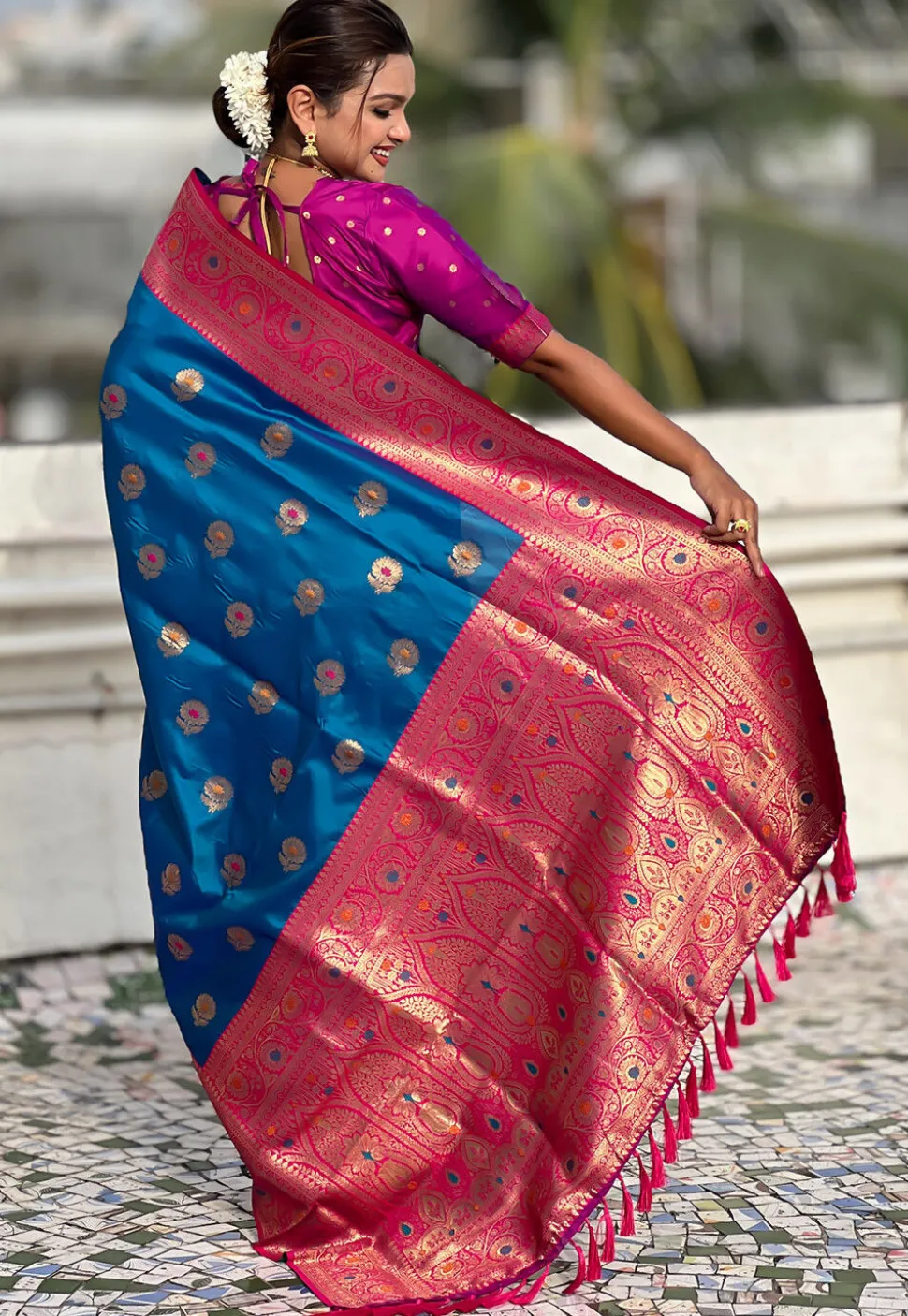 Woven Art Silk Saree in Blue