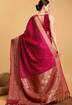 Woven Art Silk Saree in Fuchsia