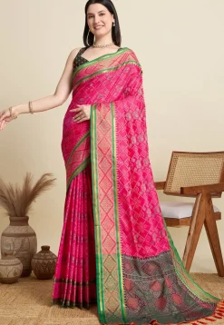 Woven Art Silk Saree in Fuchsia