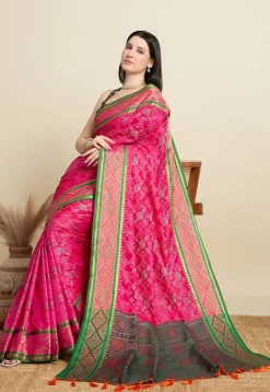 Woven Art Silk Saree in Fuchsia