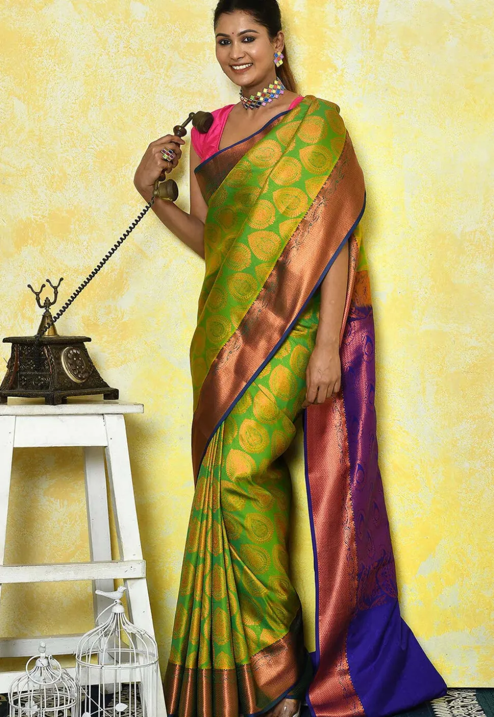 Woven Art Silk Saree in Green