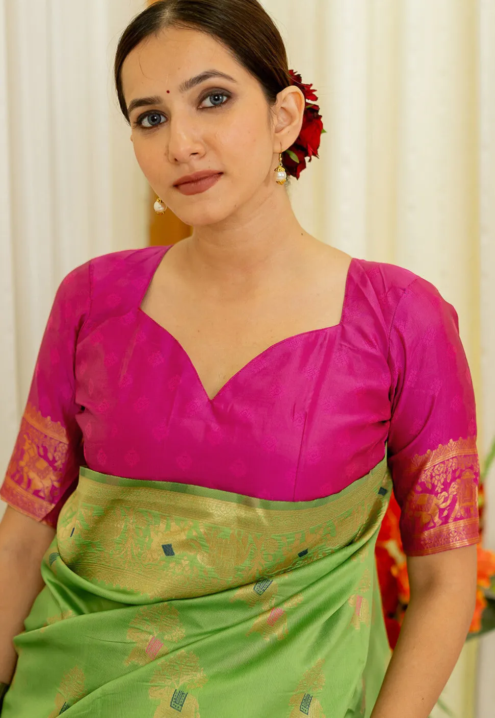 Woven Art Silk Saree in Light Green