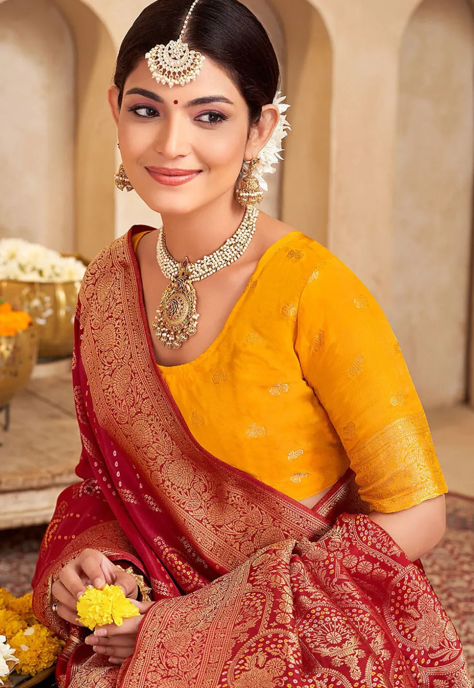 Woven Art Silk Saree in Maroon