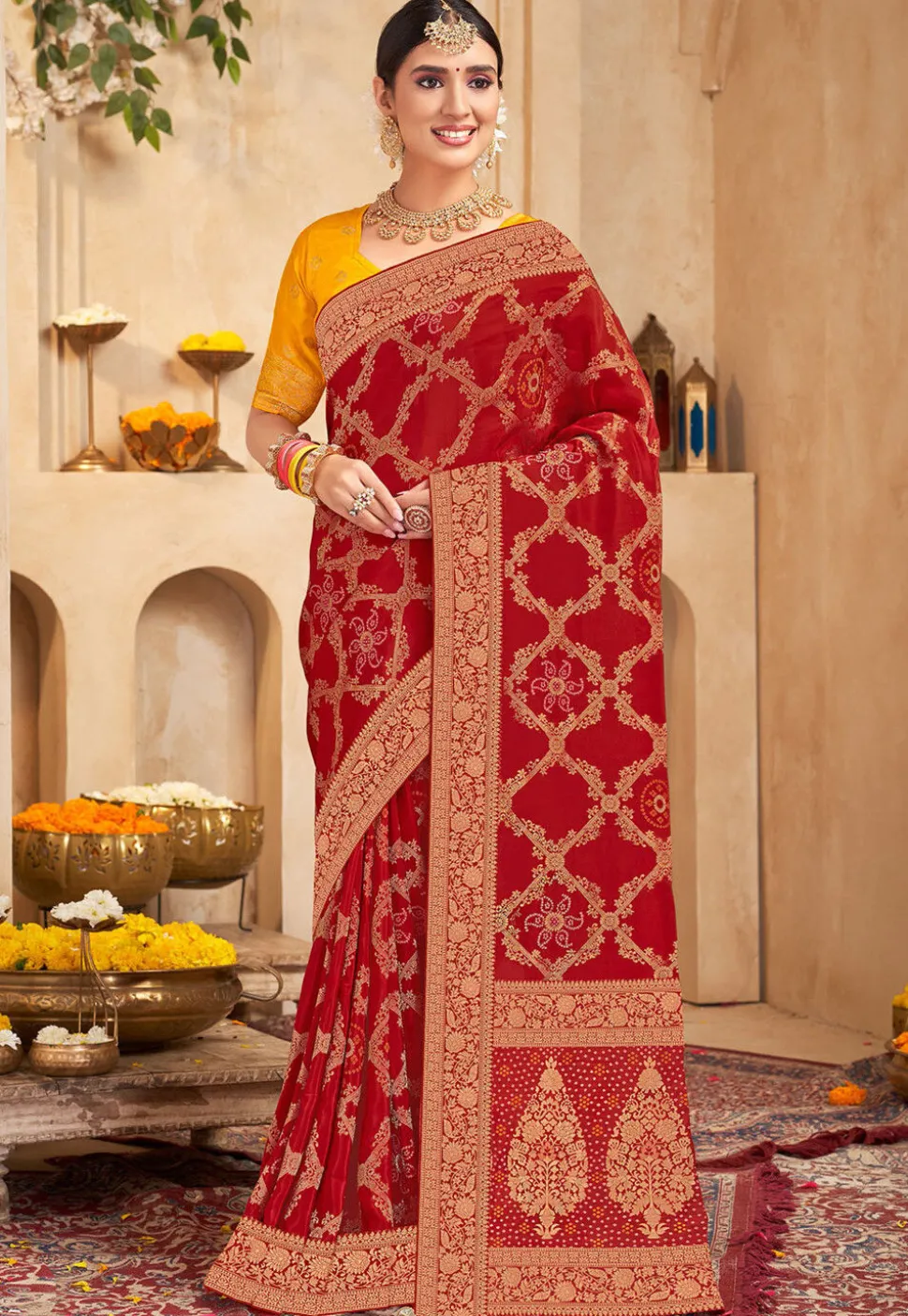 Woven Art Silk Saree in Maroon