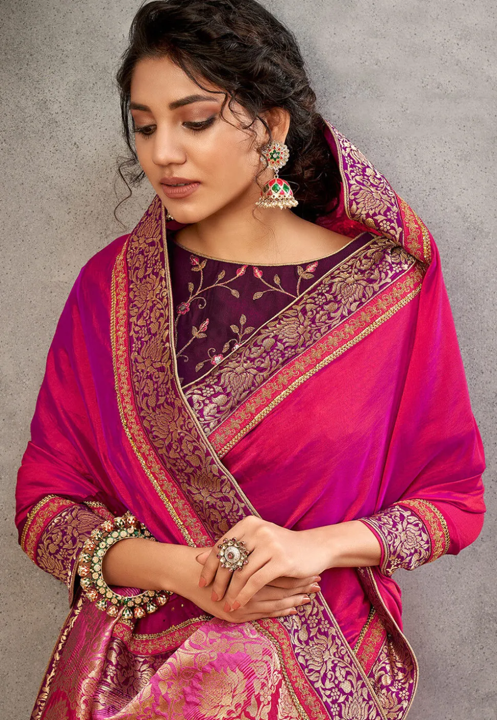 Woven Art Silk Saree in Pink