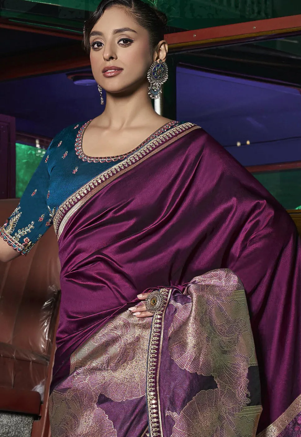 Woven Art Silk Saree in Purple