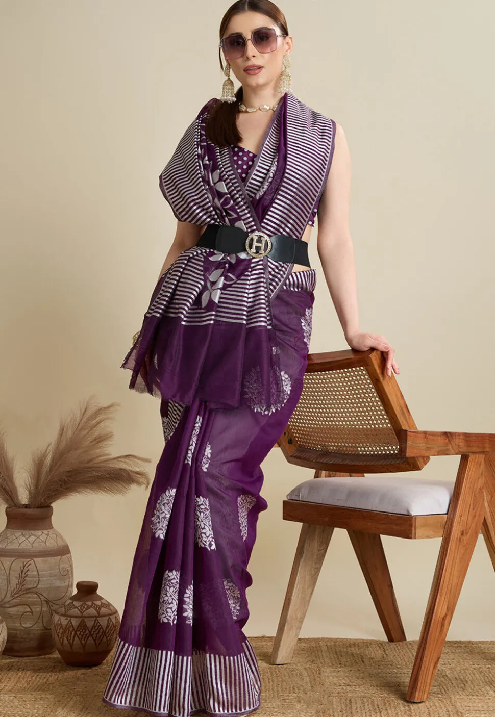 Woven Art Silk Saree in Purple