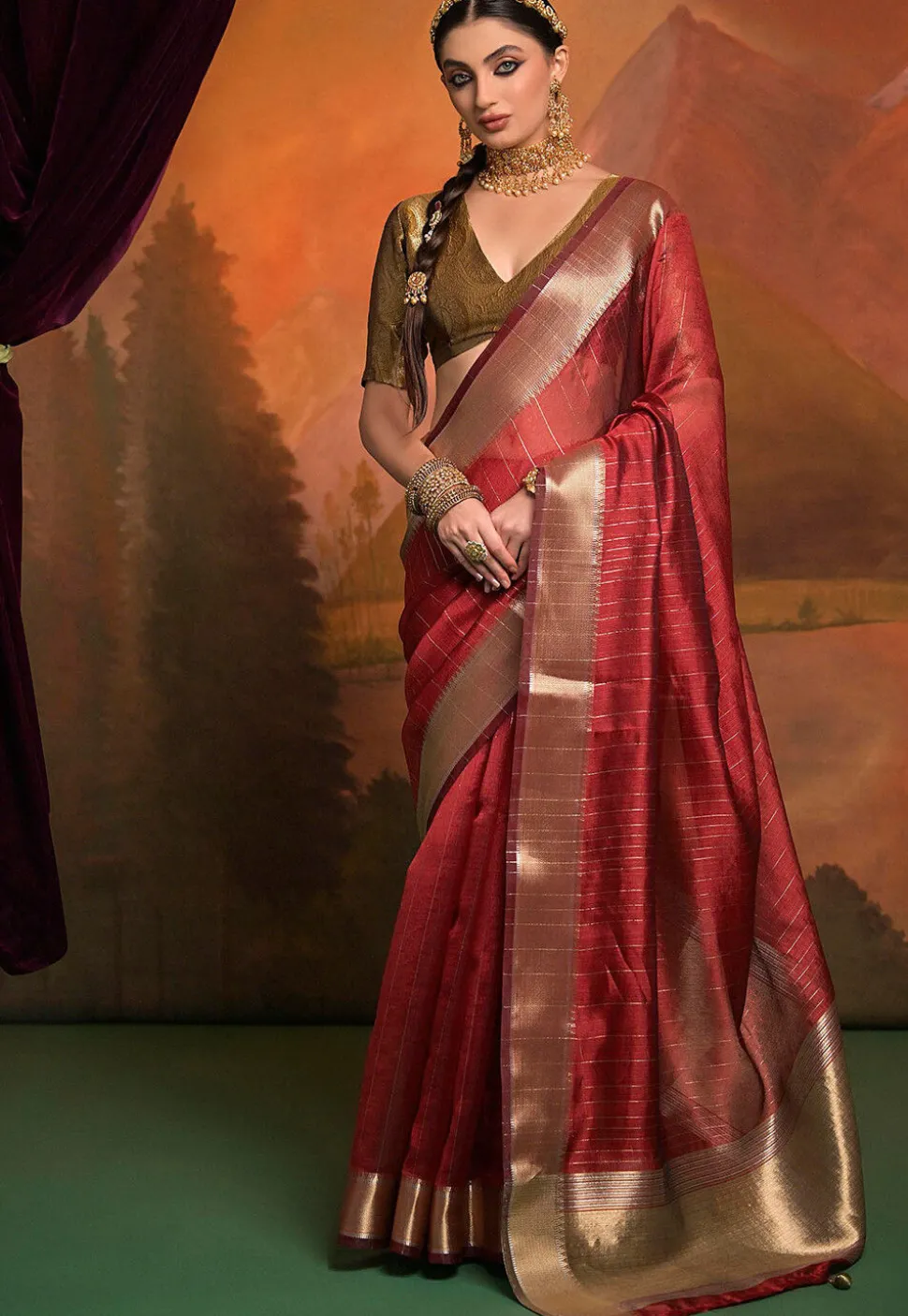 Woven Art Silk Saree in Red