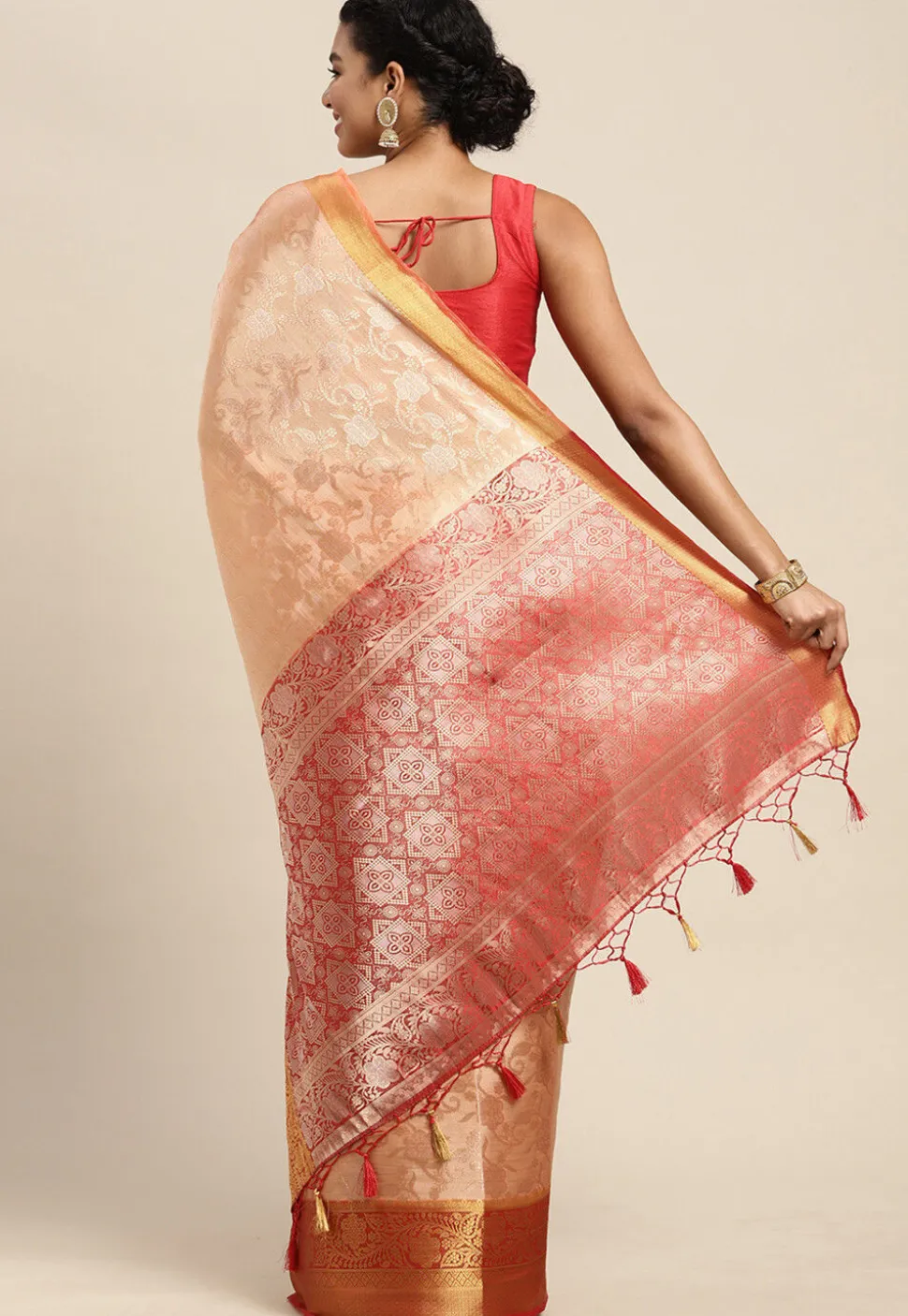 Woven Bangalore Silk Saree in Light Peach