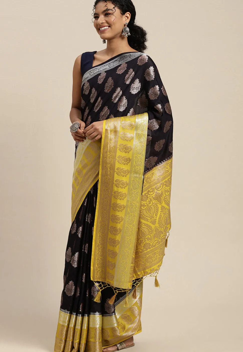 Woven Bangalore Silk Saree in Black