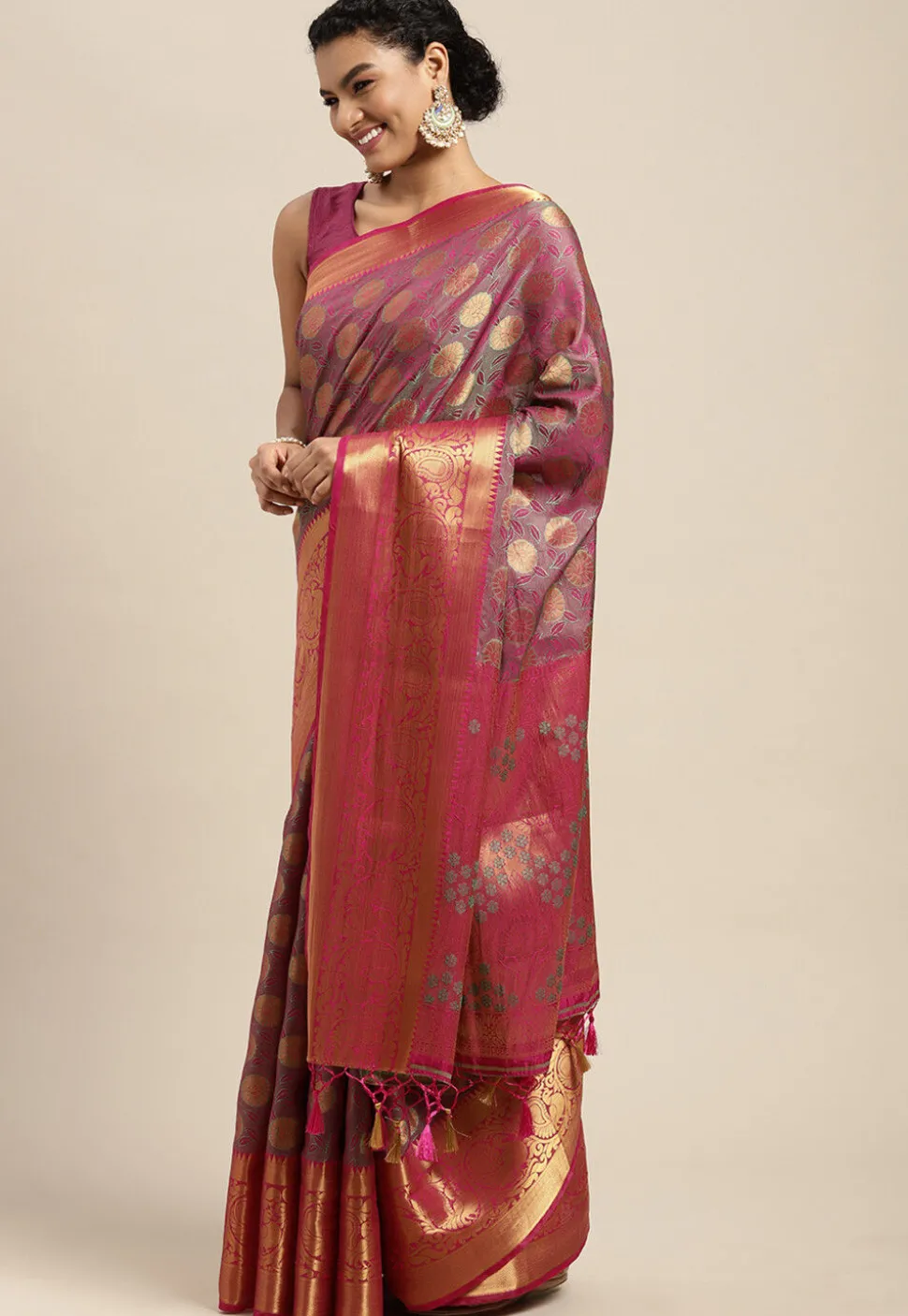 Woven Bangalore Silk Saree in Fuchsia