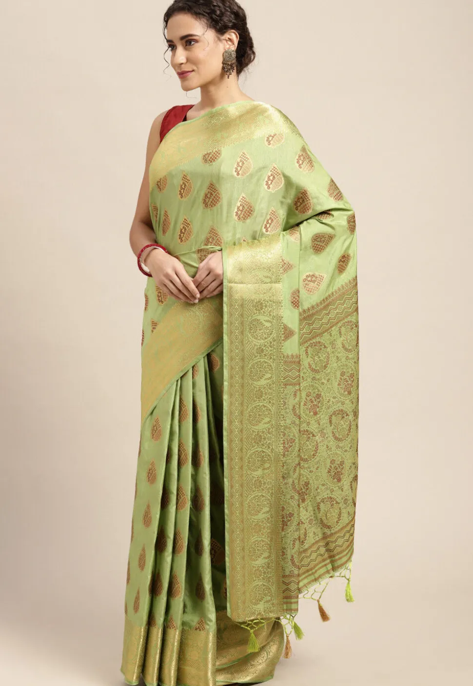 Woven Bangalore Silk Saree in Light Moss Green
