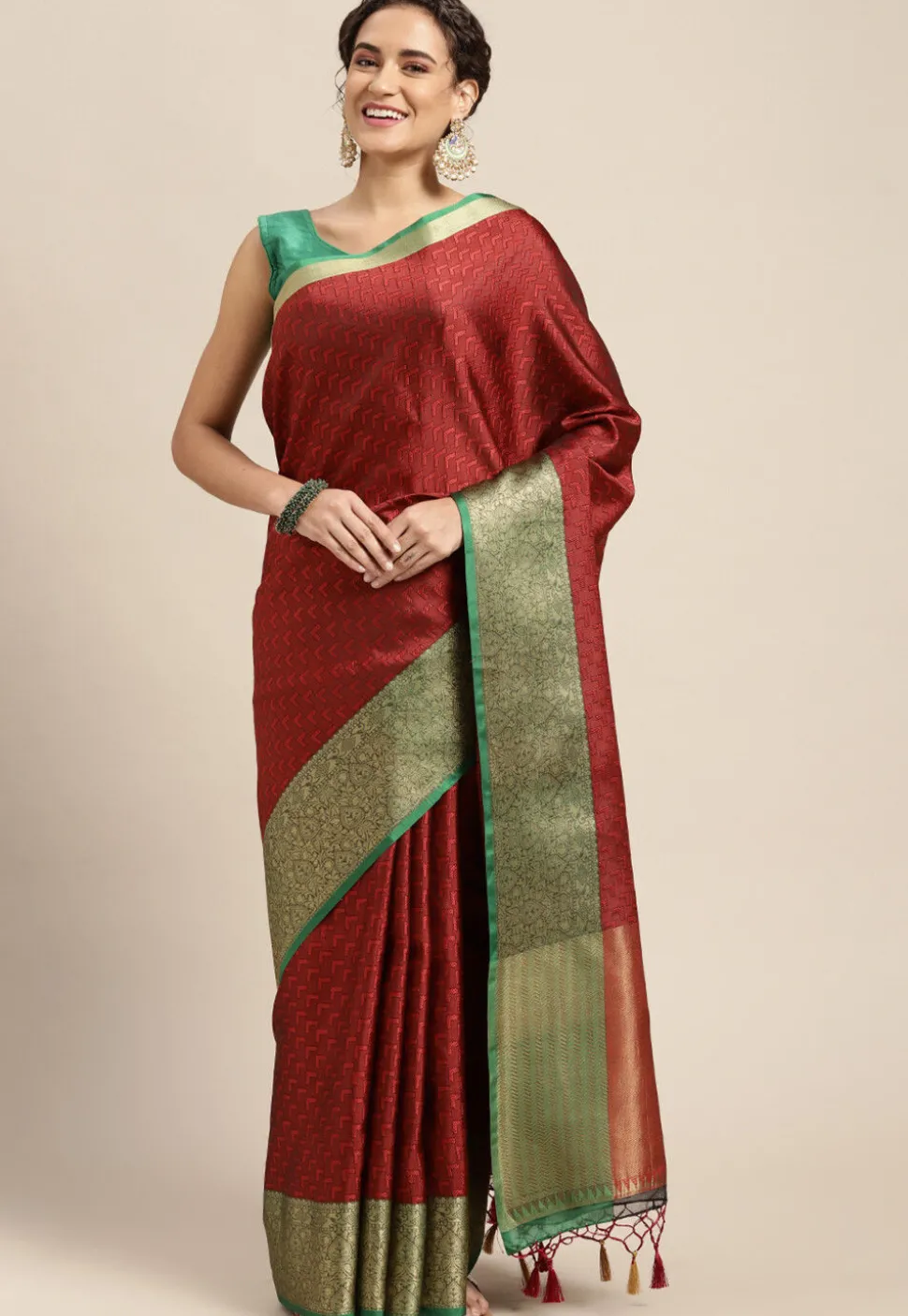 Woven Bangalore Silk Saree in Maroon
