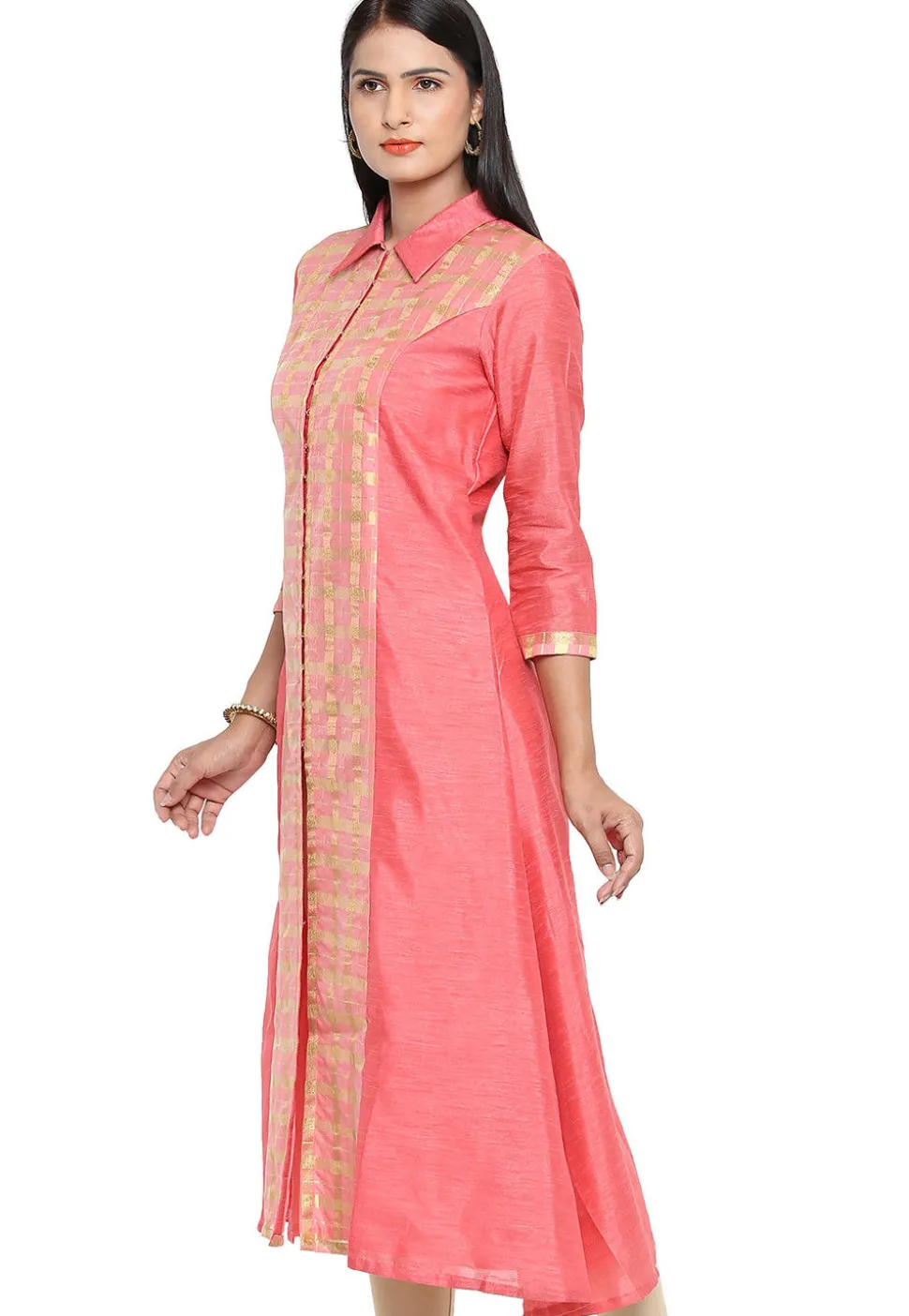 Woven Bhagalpuri Silk A Line Front Slit Kurta in Baby Pink